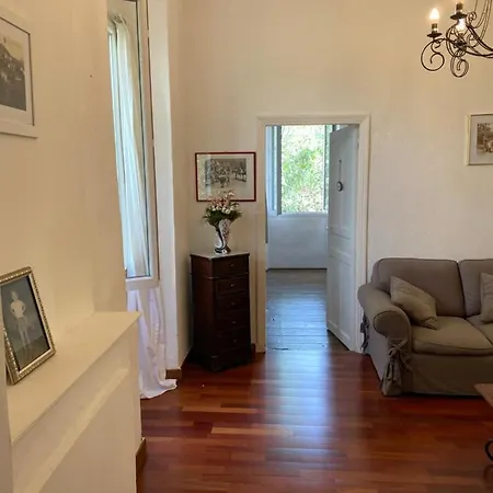 Apartment Casa Eugenie, L'authentique De Jules Felix Venaco (Corsica)